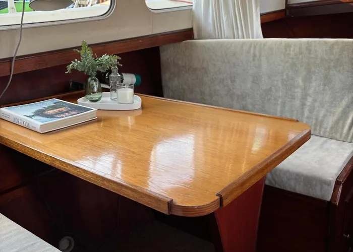 Hollaendisches Stahlboot Botel *